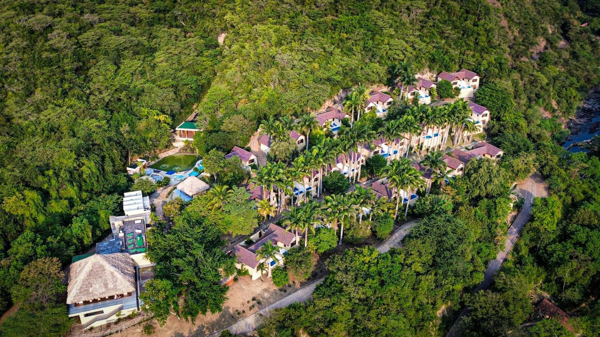 Entremonte Wellness Hotel And Spa Apulo Exterior photo