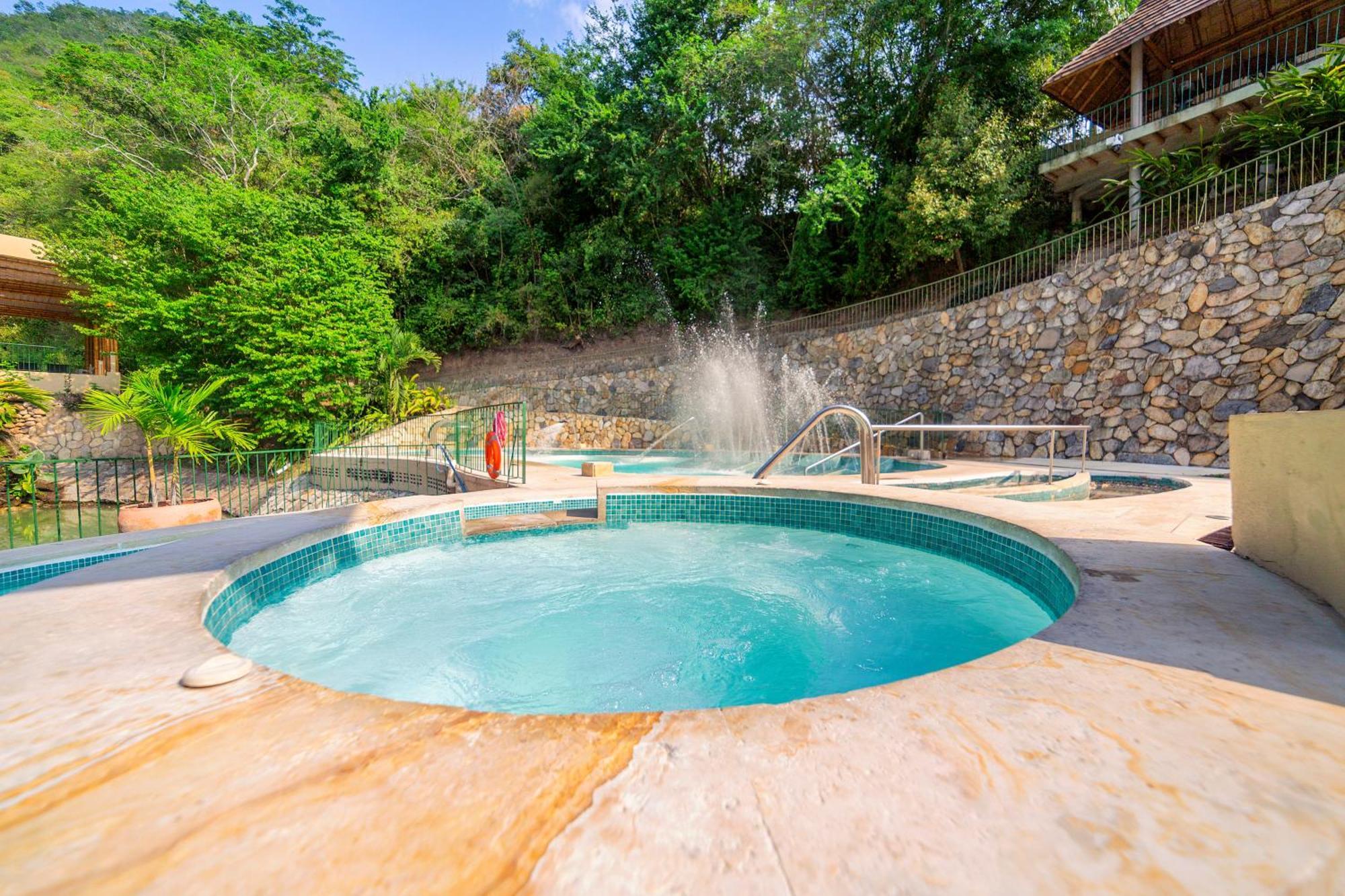 Entremonte Wellness Hotel And Spa Apulo Exterior photo