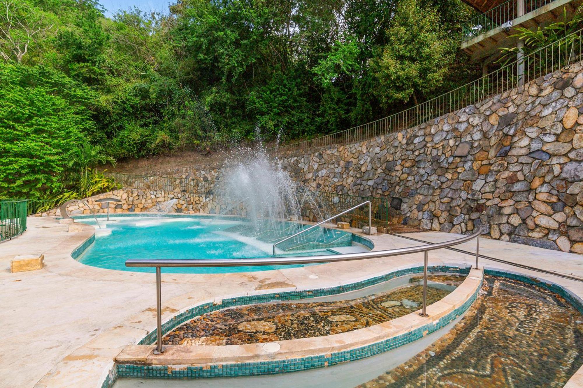 Entremonte Wellness Hotel And Spa Apulo Exterior photo